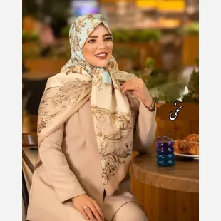 روسری نخ گلوریا تور تاج رنگ کرم