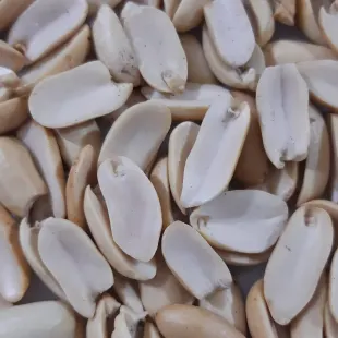 بادام زمینی برشته  پوست کنده اعلا  1000 گرمی اعلاودرجه یک