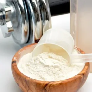مکمل پروتئینی ترکیبی (پودر پروتئین)با بیشترین میزان رضایت در طعم های وانیلی