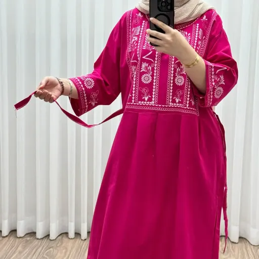 پیراهن زنانه لینن طرح مایا فری سایز مناسب تا 48 با کمربند گزینه ها خاکی
