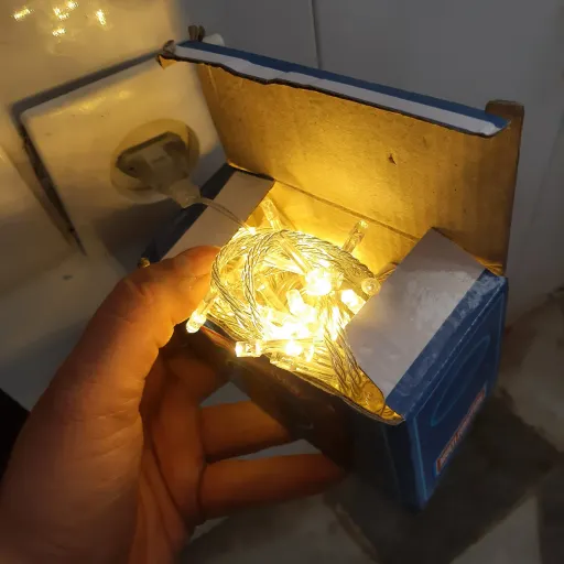 ریسه ال ای دی 8 متری LED مدل سوزنی چراغ دار ریموت دار (دارای رنگبندی) رنگ صورتی