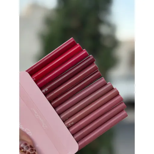 خط لب پیچی کَره ای