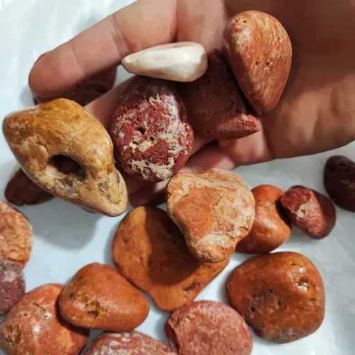 سنگ آکواریوم رنگ طبیعی بسته 5 کیلویی