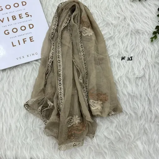 شال حریر مزونی قواره بزرگ ابعاد 190 در 80 سانتیمتر کد 1959 گزینه ها 7