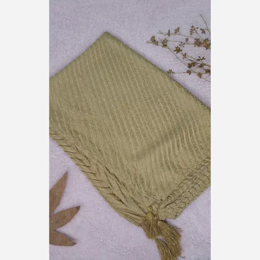 شال مدل حصیری رنگ و سایز کرم