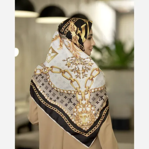 روسری ابریشم توییل الوی زنجیری رنگ نارنجی