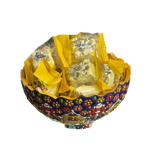 گز مغزدار پسته ای زعفرانی 250 گرم