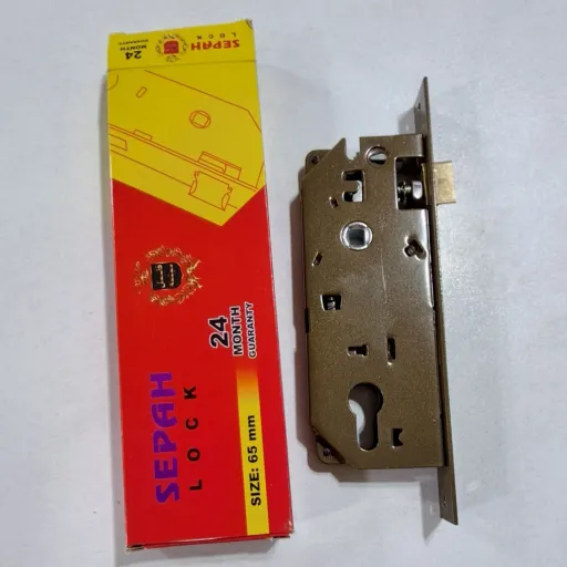 قفل درب چوبی سوئیچی سایز 6.5 برند سپه ( لاهیج یراق )