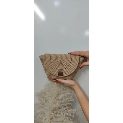 کیف دوشی گلدوزی مدل جوانه