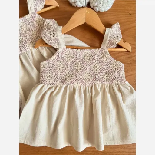 تاپ دخترانه لینن و دانتل مدل لارا مناسب 3 تا 8 سال گزینه ها کرم_صورتی | ۸