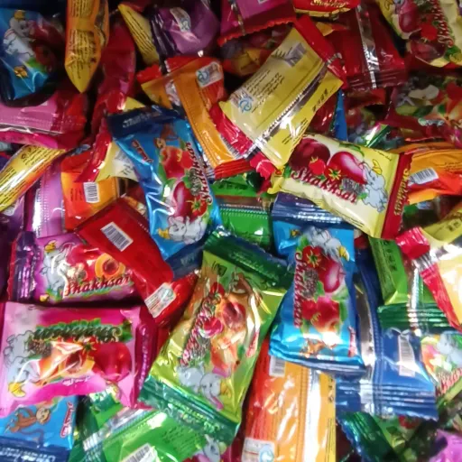 لواشک پذیرایی شاخسار  خوشمزه 200 گرمی آجیل و خشکبار مهران 