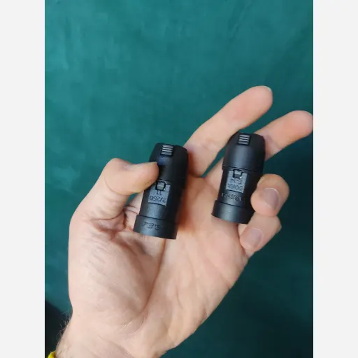 سرپیچ شمعی دنا E14