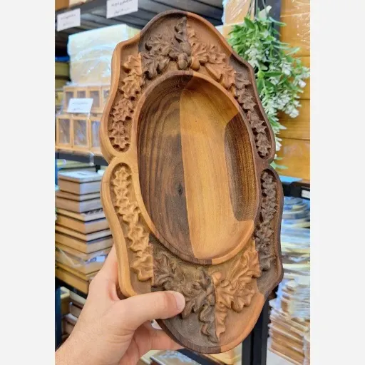 اردو چوبی منبت فرانسوی