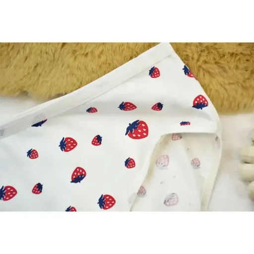 شورت زنانه نخی طرح توت فرنگی کد 11561 سایز 3XL گزینه ها سایز XXXL | سفید