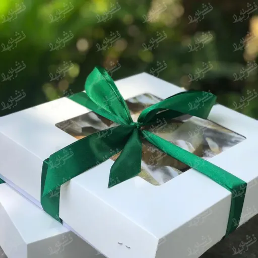 جعبه قنادی سایز 22 سانت درب طلق دار ارتفاع 10 سانت مجموعه 10 عددی 