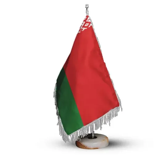 پرچم رومیزی کشور بلاروس ریشه زرد با پایه سنگی افرا توس