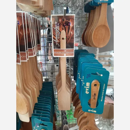قاشق چوبی ارمغان 