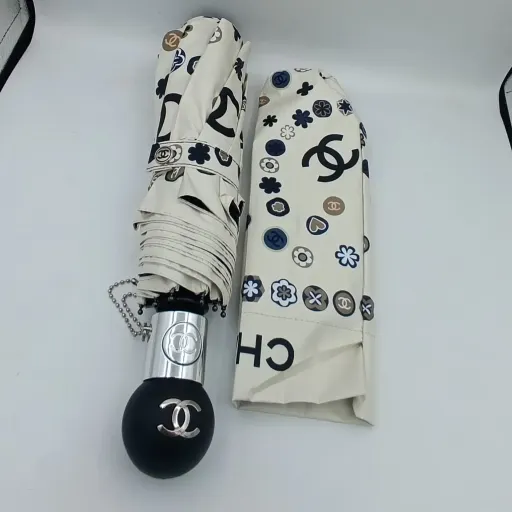 چتر اتوماتیک برند چنل CHANEL ضد باد با پارچه نانو و جعبه کادویی رنگ کرم نخودی