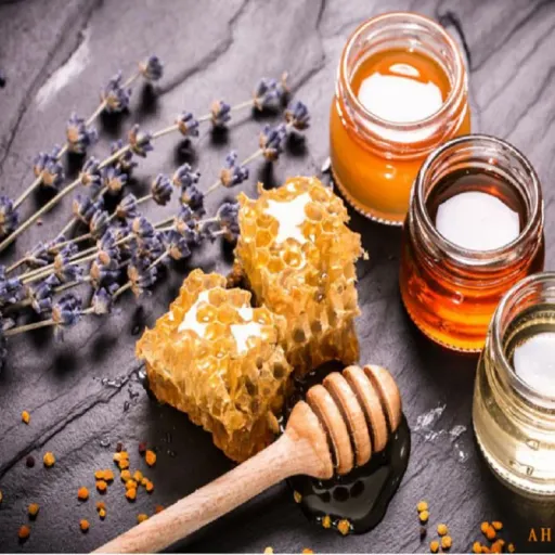 عسل بادام طبیعی (نیم کیلویی) 2