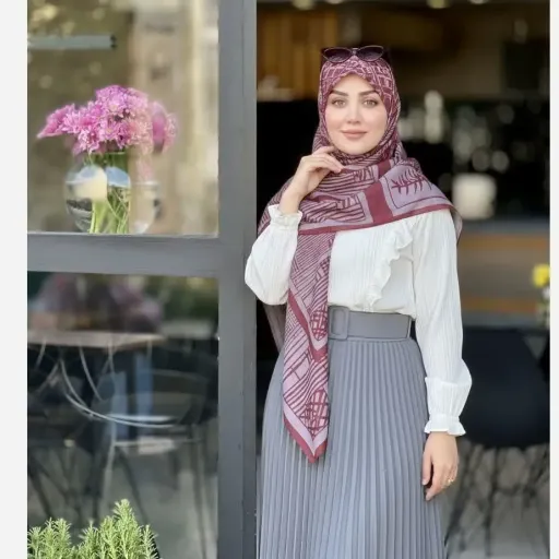روسری نخ کاستوم طرح خاتون زنانه رنگ قهوه ای