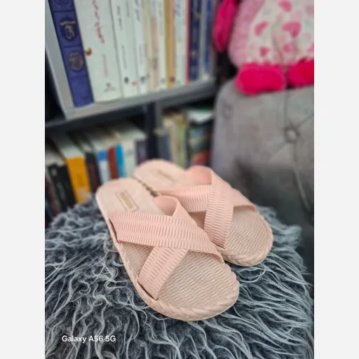 دمپایی زنانه  دمپایی زنانه ضربدری  صندل زنانه پاپا مدل خوش پوش  صندل زنانه حصیری  سایز سبز 37