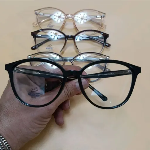 عینک زنانه بلوکات و بلولایت دسته سیم آیتم 8464باکیفیت رنگ قهوه ای هایلایت