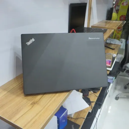 لپتاپ استوک اروپا لنوو i5 نسل 5 ThinkPad X250