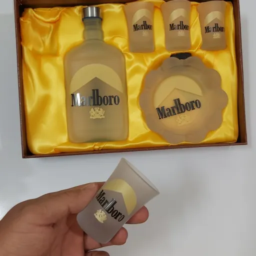 شات مارلبرو4 طرح مات و بطری و زیرسیگاری(شات قهوه) دکوری زیبا 45 سی سی