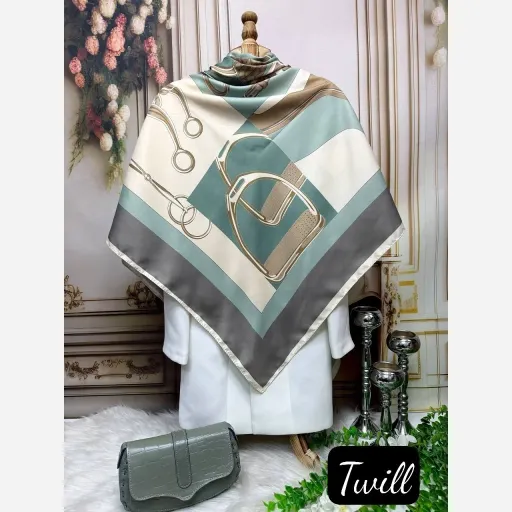 روسری ابریشم توییل لورد رنگ سورمه ای
