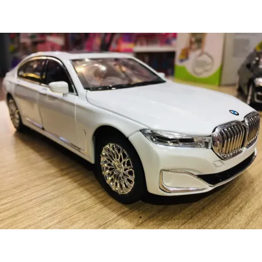 ماکت فلزی BMW سری 7 مدل CHE ZHI CZ151A مقیاس 124 رنگ سفید