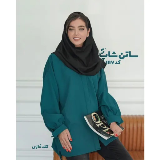مانتو یاسمن کد: 1117 | برند ساتن شاپ | یقه گرد | رنگ سرمه ای | قد 85 | جنس مازراتی | سایز سایز 2 | سایز 1 38-40 | سایز 2 42-44 | سایز 3 46-50 | سایز بندی 38-50