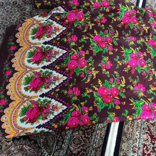 شال موهر طرح سنتی گلدار قهوهای حاشیهدار قواره هندی زنانه رنگ آبی نفتی