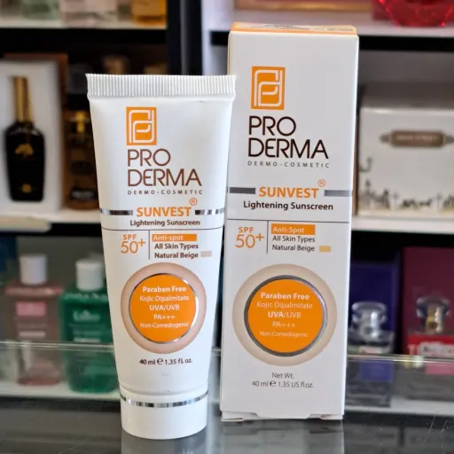کرم ضدآفتاب ضد لک رنگی بژ طبیعی SPF50 پرودرما