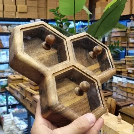 جعبه پذیرایی زنبوری سه خانه