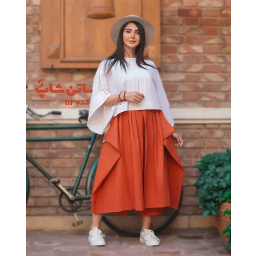 ست مهگل کد: 1120 | برند ساتن شاپ | یقه گرد | رنگ طوسی | رنگ شومیز کرم | رنگ دامن مشکی | سایز فری سایز | قد شومیز 70 | قد دامن 90 | جنس لینن | استایل آزاد | سایز بندی 38-50