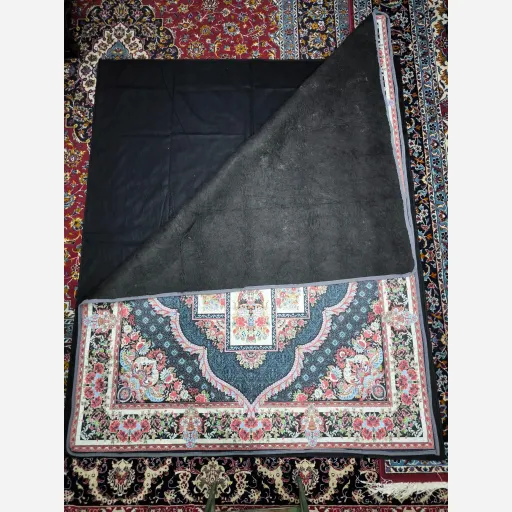 قالیچه فرشینه پشت نمدی در دو سایز سایز 120×180