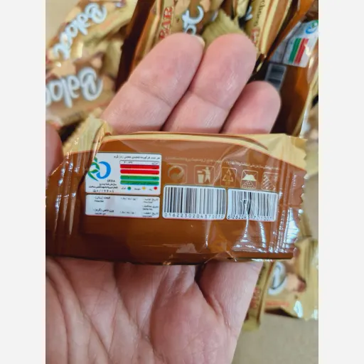 شکلات کنجدی بلوط 100 گرمی