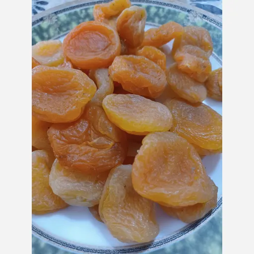 قیصی زردآلو تمیز و یکدست 250 گرمی