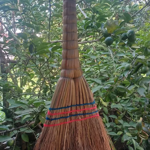 جارو محلی آستانه اشرفیه 