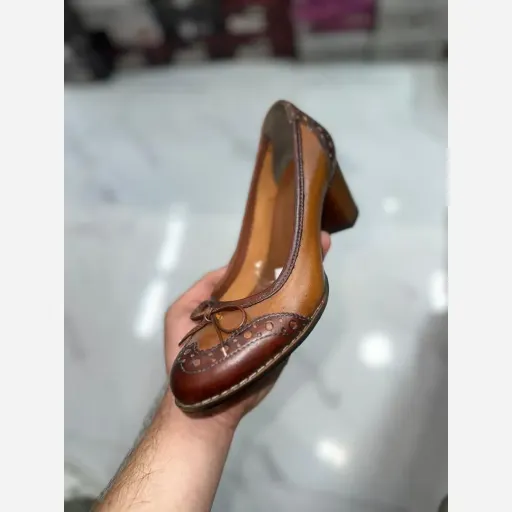 کفش پاشنه دار چرم گاوی زنانه مدل ایکس سایز 36 حراج تک سایز گزینه ها 36