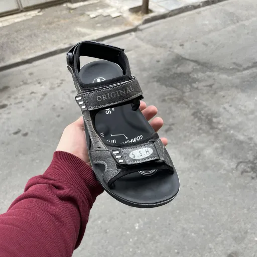 صندل اسپرت پسرانه و مردانه مدل سهیل طبی و راحت رنگ طوسی انتخاب سایز 39