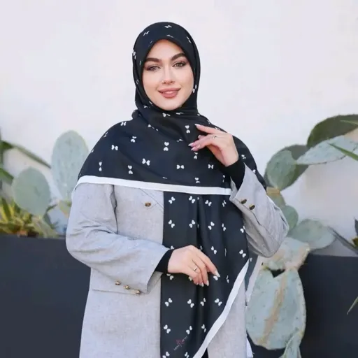 روسری سوپر نخ قواره 140 طرح رزیتا برند میس رز
