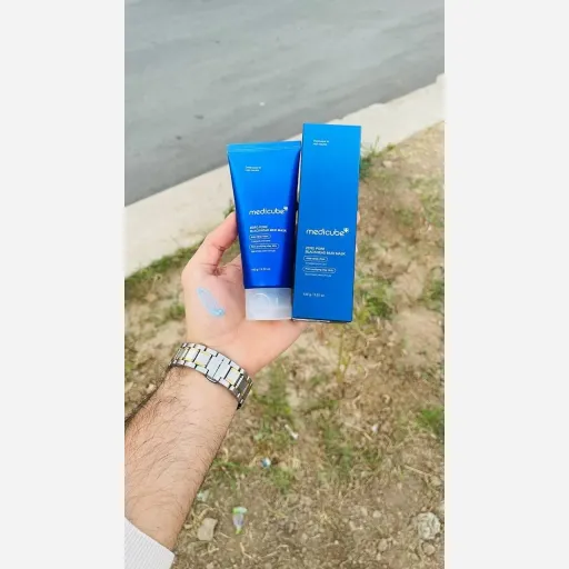 سرم و ماسک آبی منافذ مدیکیوب ، Medicube Zero Pore One Day Serum Mild Mask