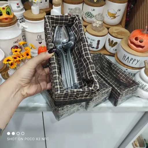 جاقاشقی پرطرفدار وعالیییی 