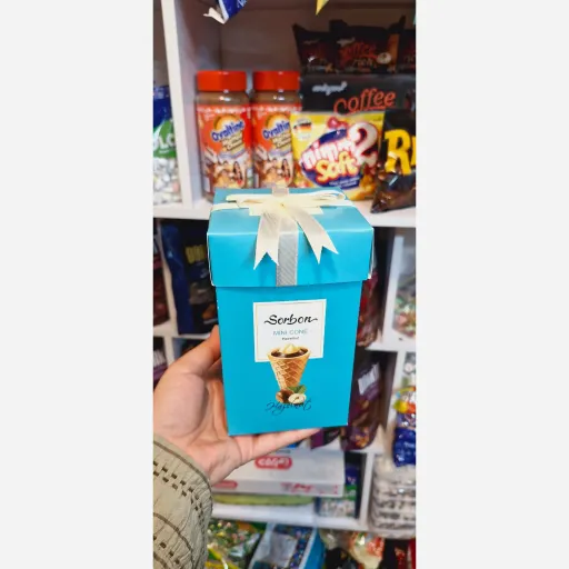 شکلات مخروطی فندقی کادویی جعبه آبی سوربن 260 گرم