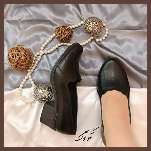 کفش طبی زنانه پاشنه دار مدل هلالی رویه چرم بیاله درجه یک پاشنه 5 سانت سایز 39