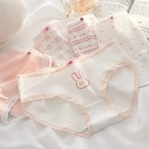 شورت زنانه عروسکی کبریتی تمام نخ پک سه تایی طرح کیوت و بامزه