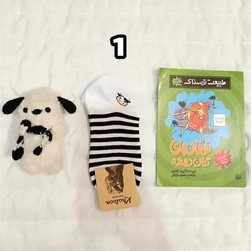 جوراب زنانه طرح گاو گوگولی مدل 3