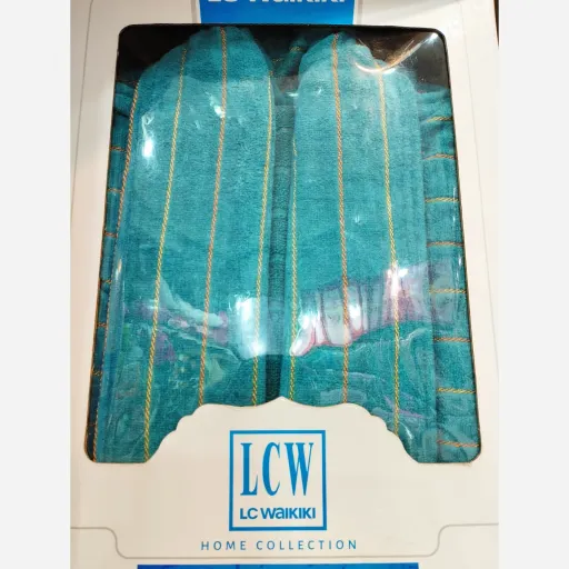 حوله پالتویی لارج LCW کیفیت عالی  رنگ سبزآبی