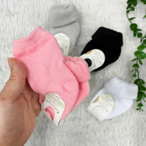 جوراب حوله ای نوزاد دخترانه و پسرانه، نرم و لطیف، سایز صفر تا دو سال رنگ صورتی صفر